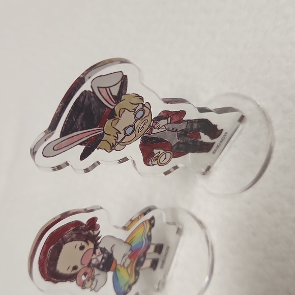 Attack on Titan Lot of 5 acrylics stands: Gabi, Reiner, Falco, Zeke 2-2.5 inch - Picture 6 of 9